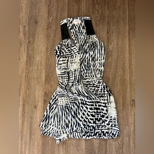 Women’s Parker Navy Blue and White dress size XS